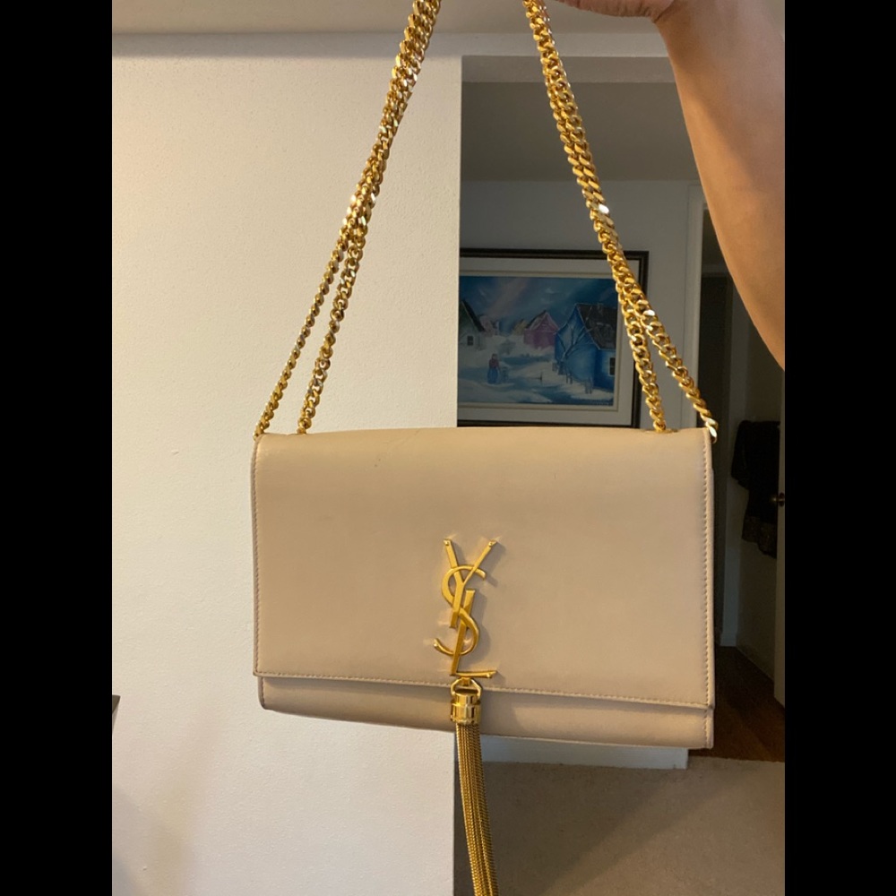 ❤️sold❤️Ssint Laurent Medium Kate tassel bag